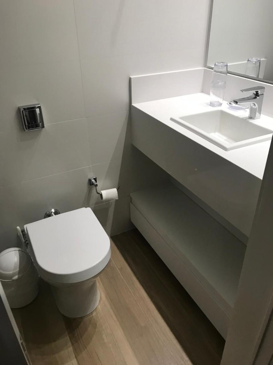 Apartamento Frente Mar Em Bc, Vista Incrivel Da Orla