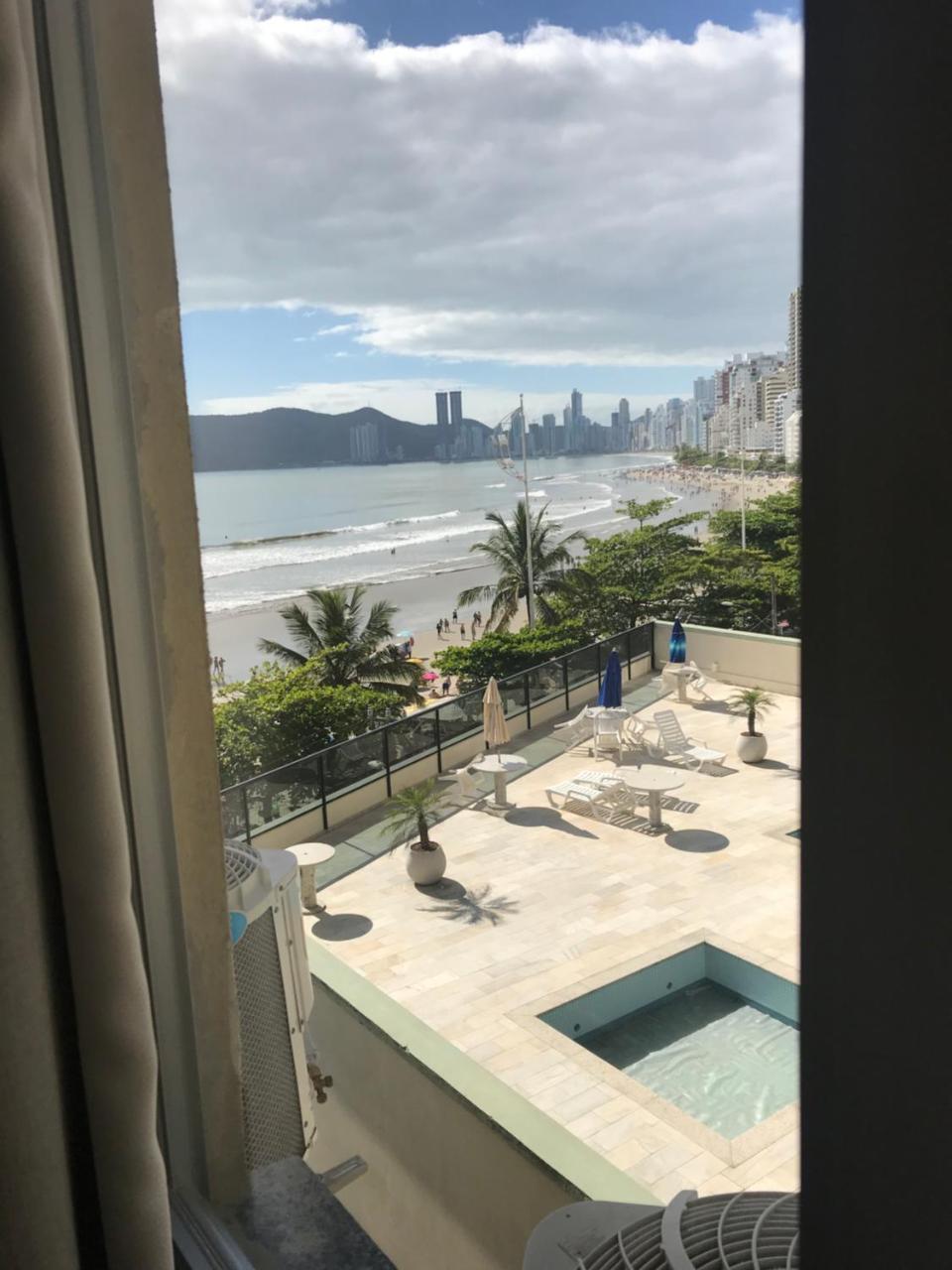 Frente Mar Em Bc, Vista Incrivel Da Orla Apartamento
